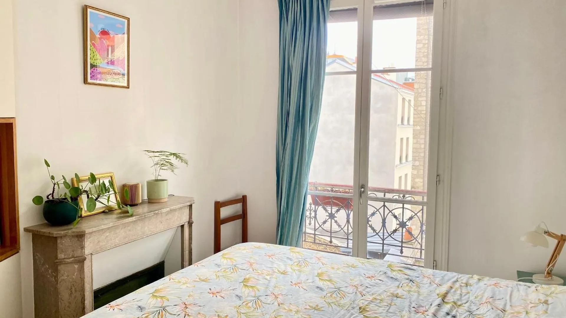 Splendid Near La Apartment *